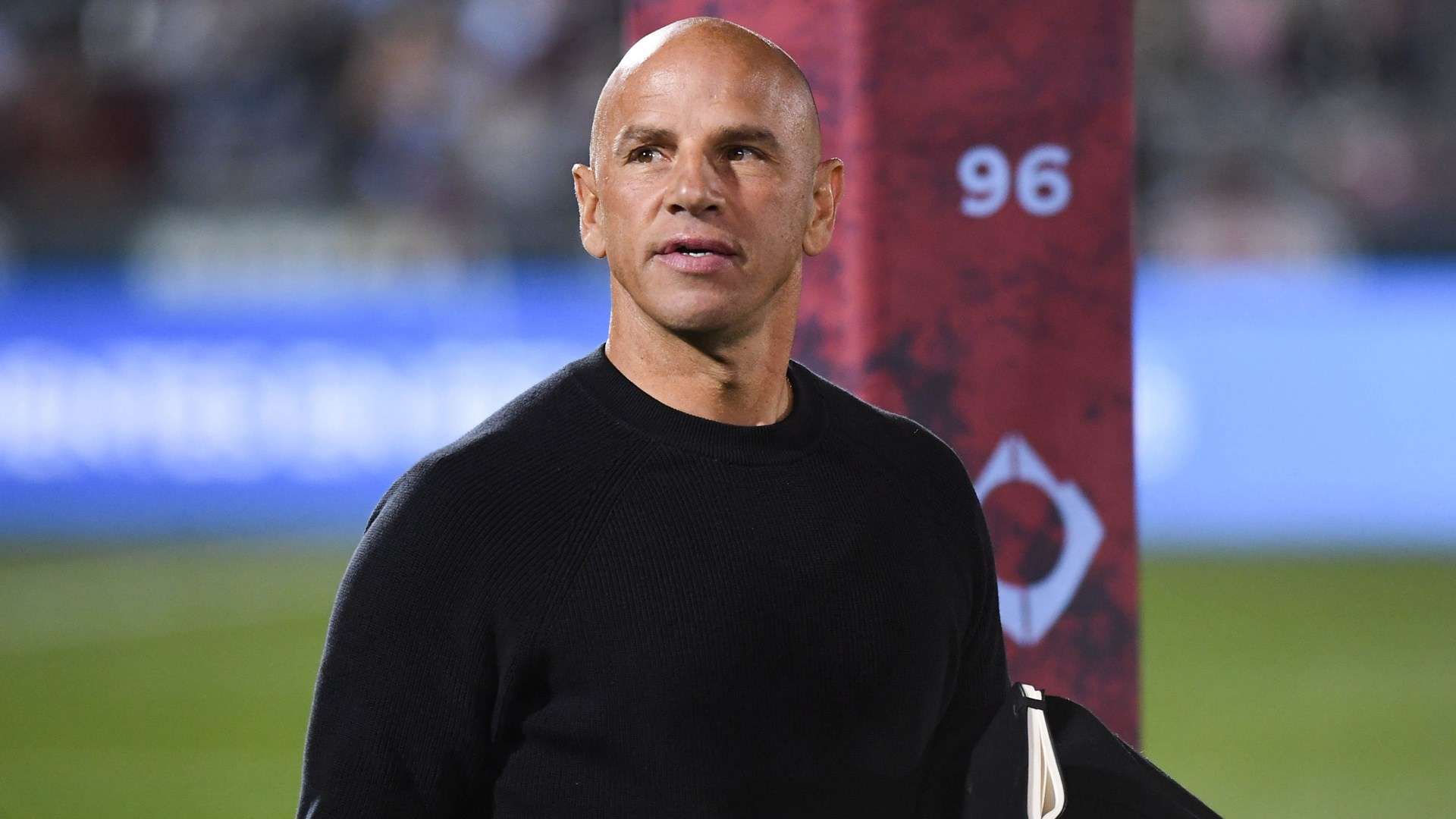 为球迷们带 为球迷们带