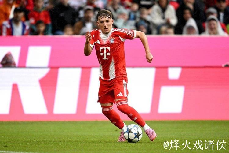 17岁新星创历史,1.3亿巨星助攻,拜仁3-1大胜 17岁新星创历史,1.3亿巨星助攻,拜仁3-1大胜
